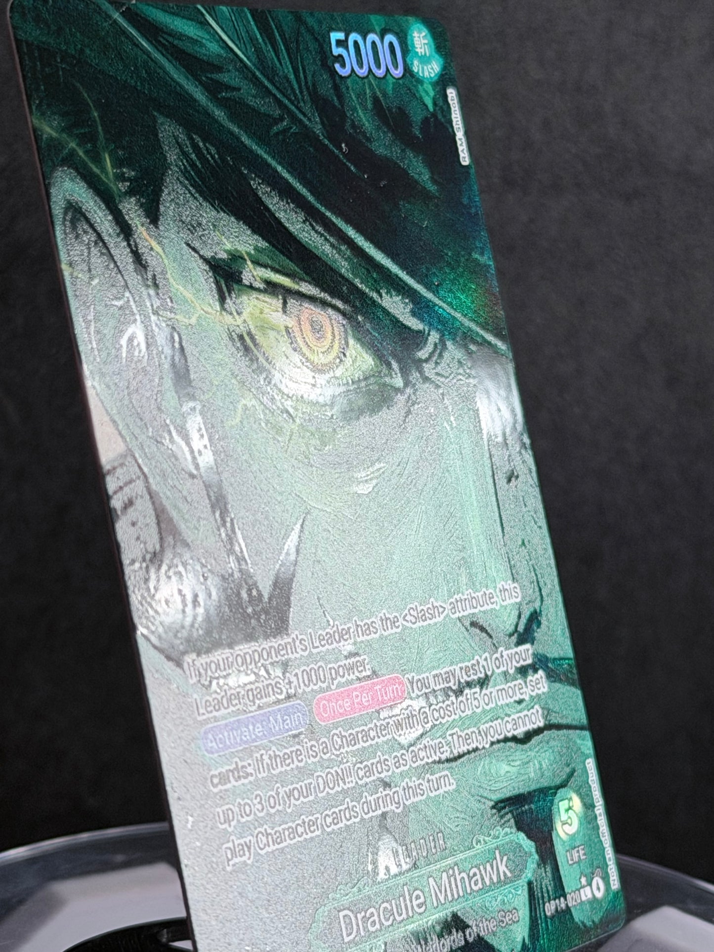 OP14 - Dracule Mihawk (Hawk Eye)