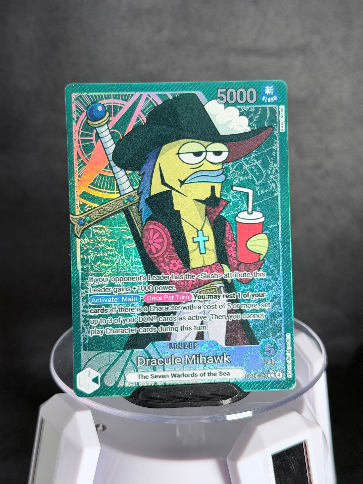 OP14 - Dracule Mihawk (Fishhawk)